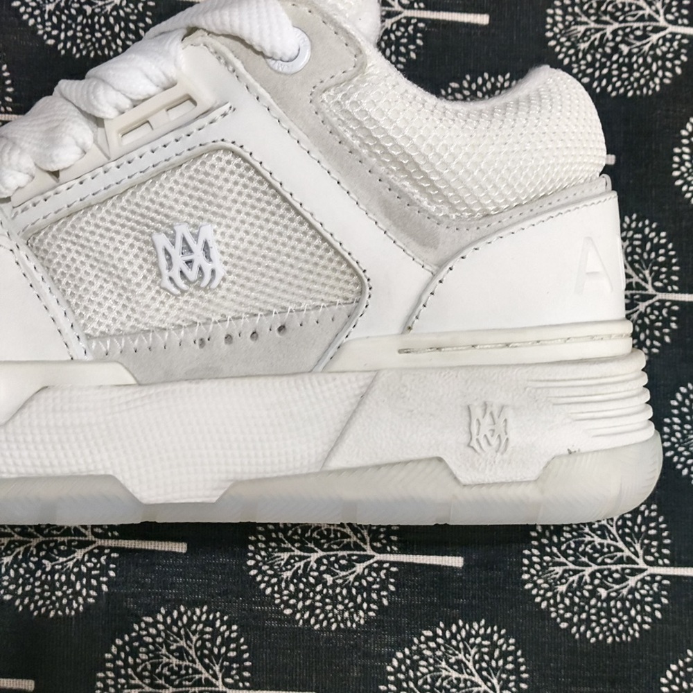 AMIRI White Low-Top Athletic Sneakers with Star Perforation - Picture 12 of 15